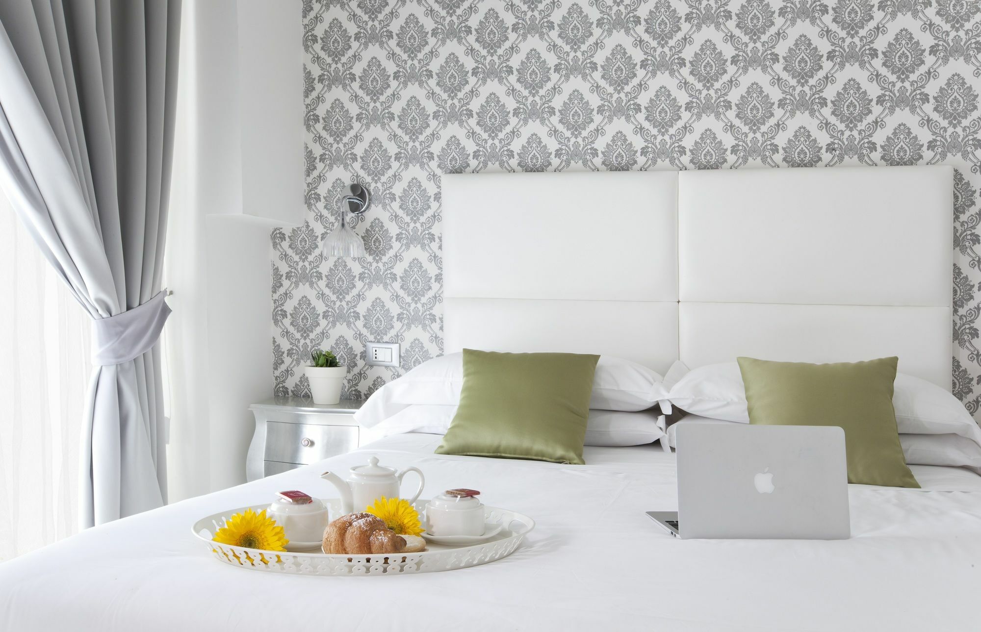 La Piazzetta Guest House Sorrento Ngoại thất bức ảnh